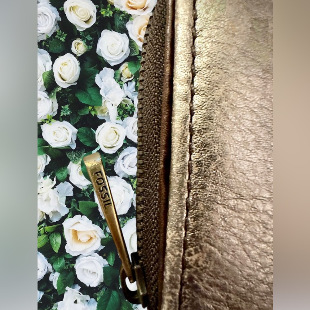 Fossil Brown & Gold Patterned Leather Zip Around Vintage Wallet - Picture 4 of 13